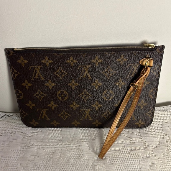 Louis Vuitton Monogram Bag Insert Wristlet - Picture 1 of 9